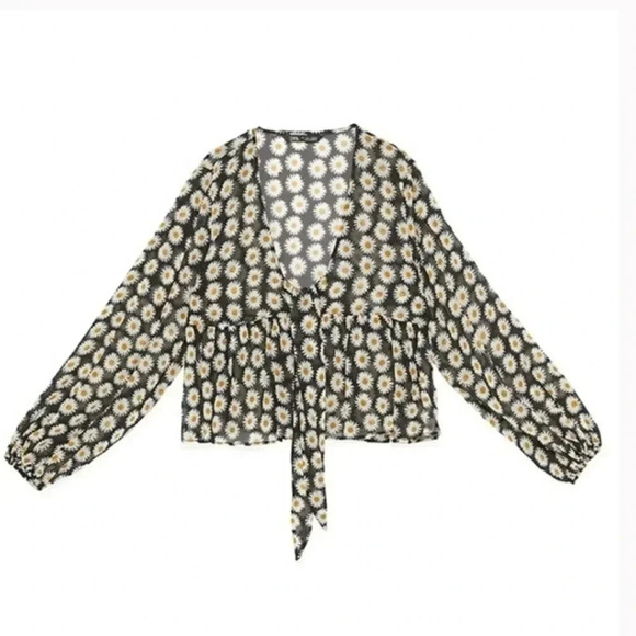 ZARA Daisy Peplum Flowy Blouse Size S - Picture 1 of 8